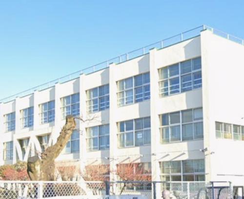 拝島第三小学校